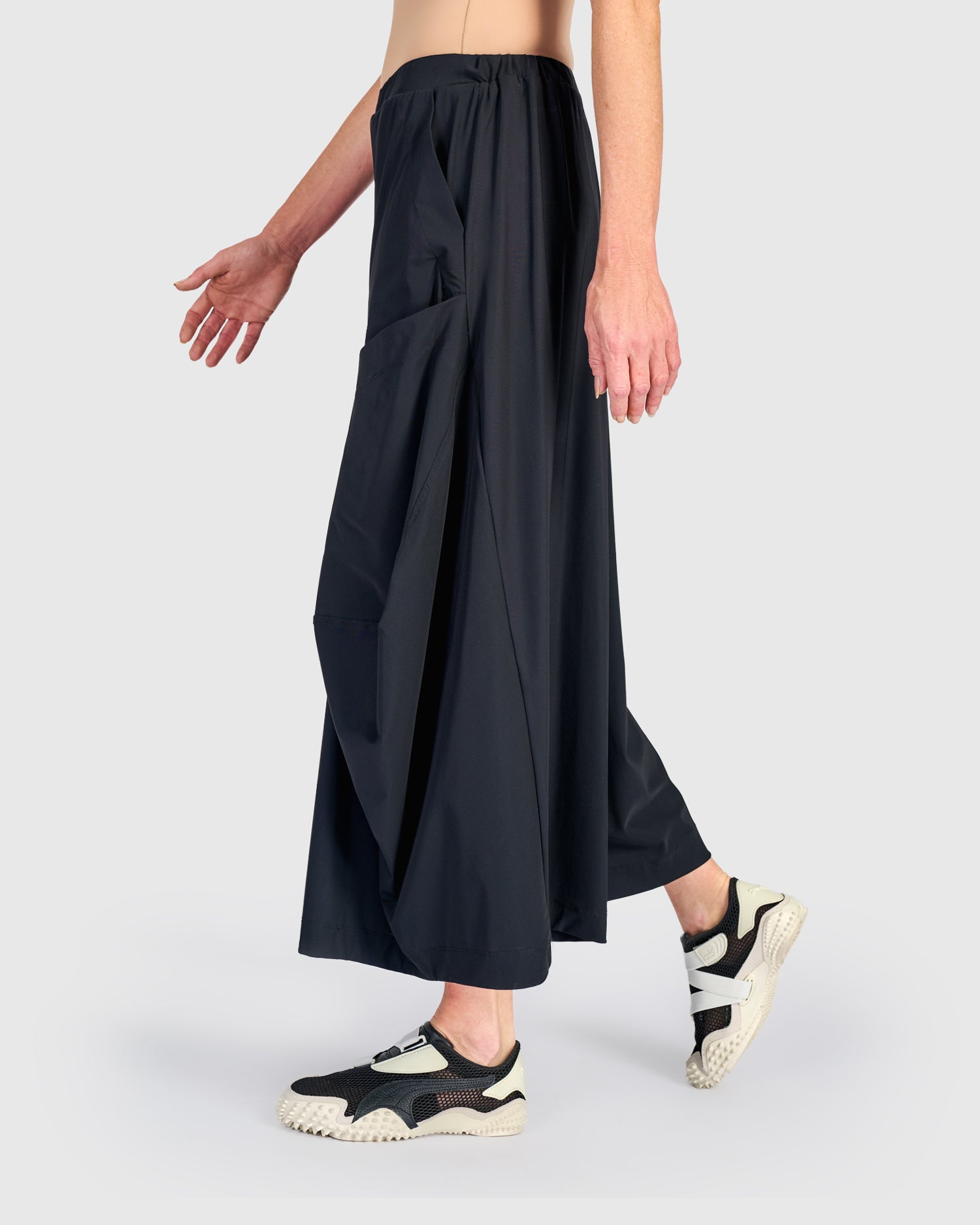 alembika-tekbika-harem-hose-mit-taschen-schwarz image 5