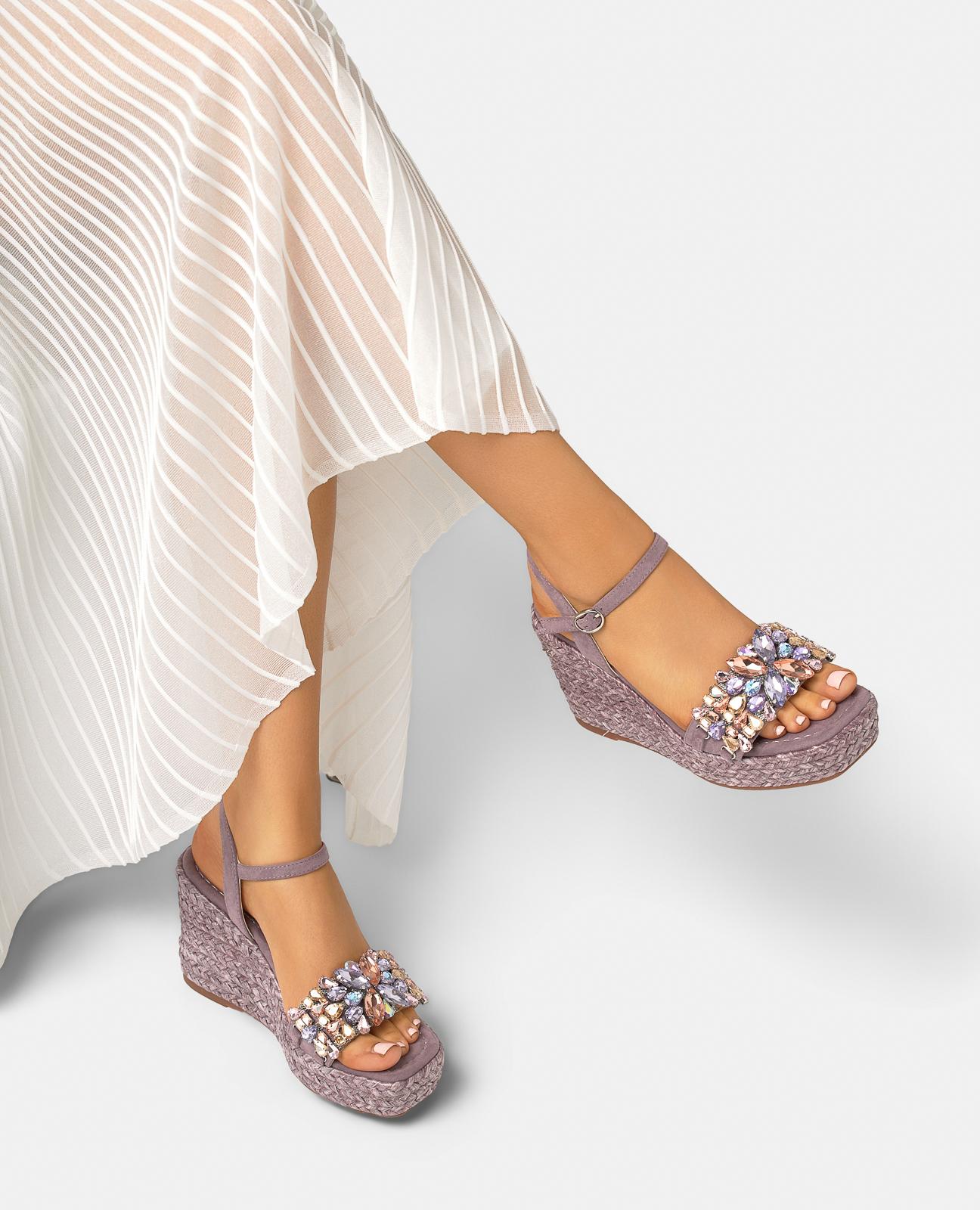 alma-en-pena-espadrille-keilsandalette-lavanda-blumen-strass-9-cm image 5