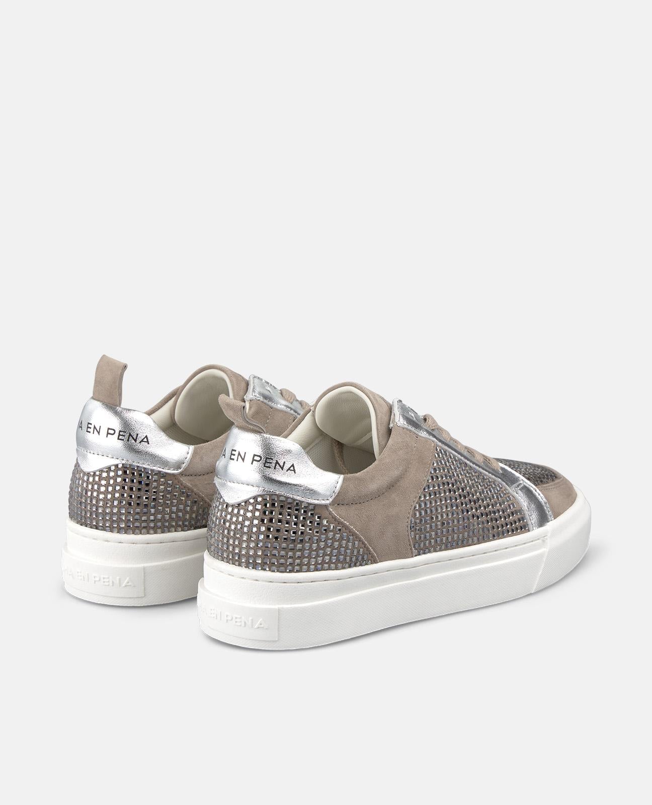 alma-en-pena-sneaker-damen-hellbraun-mit-strass-1-cm image 3