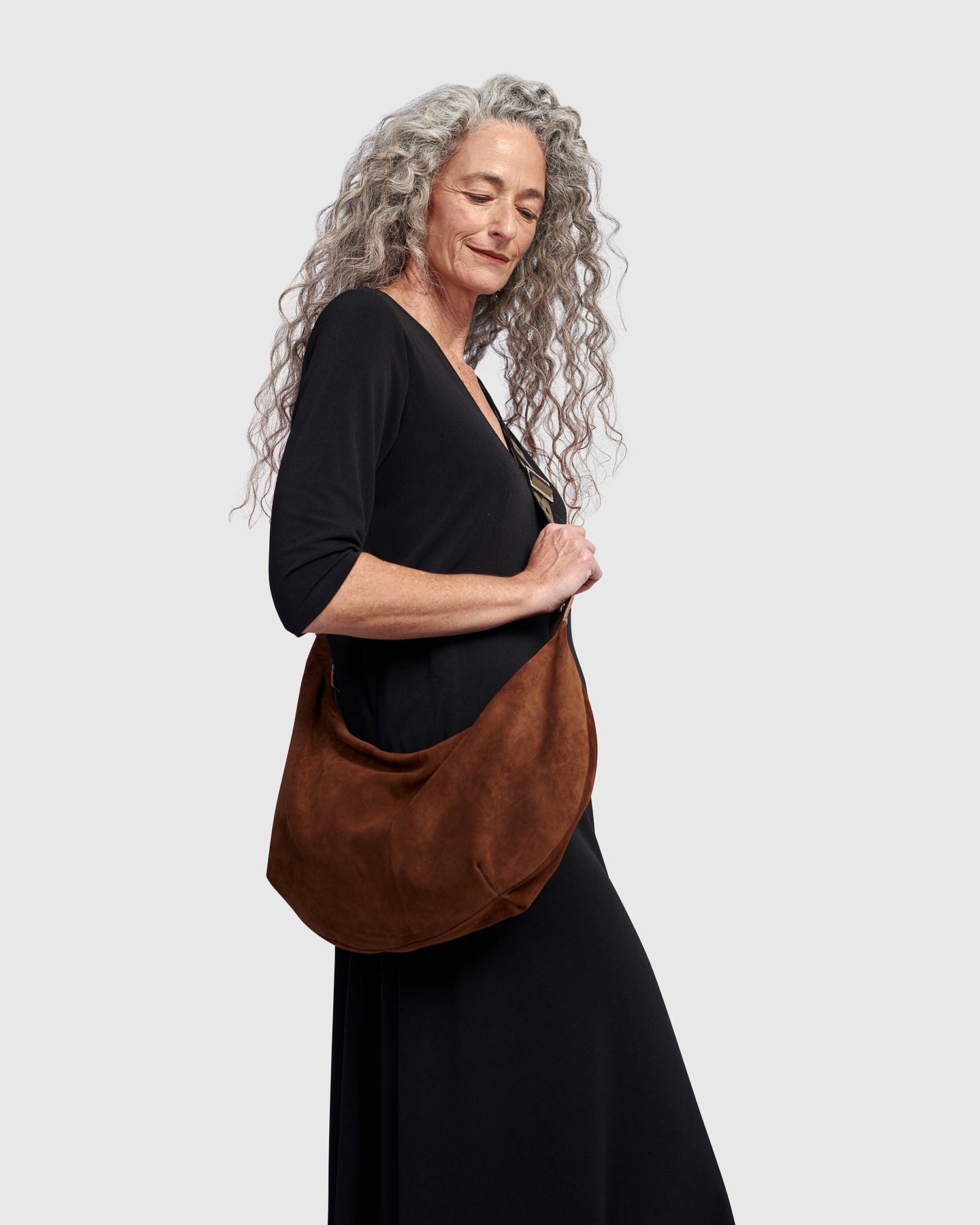 alembika-simple-sling-bag-umh-ngetasche-maple image 2