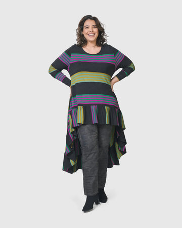 alembika-urban-wine-bar-hi-lo-top-stripes image 3