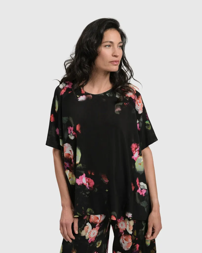alembika-drinks-on-me-trapeze-top-floral-schwarz image 1