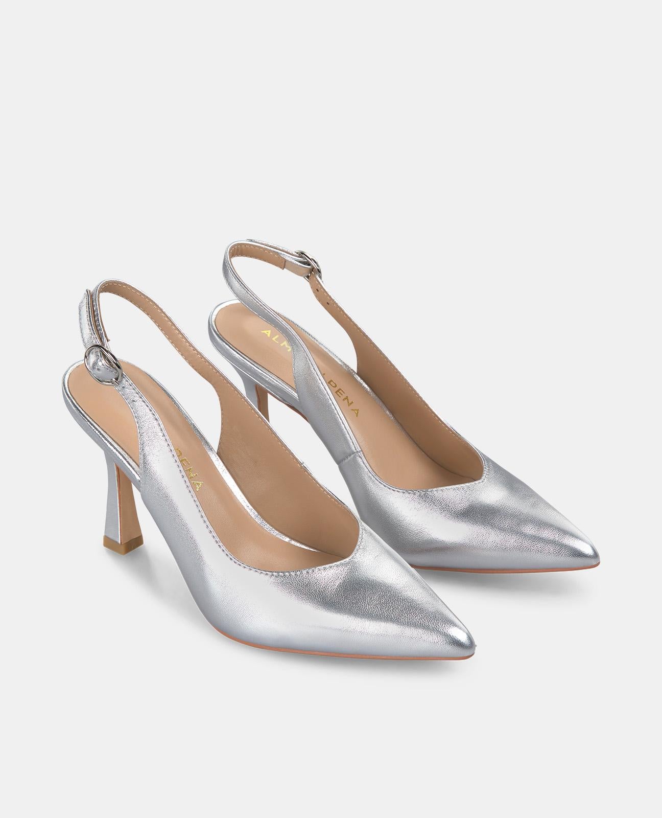 alma-en-pena-slingback-stiletto-9-cm-spitz-in-silber image 2