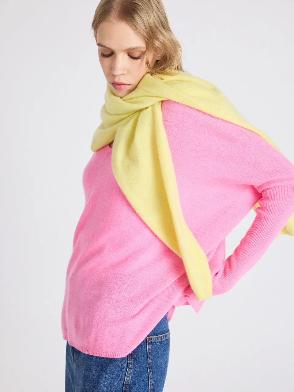 absolut-pull-poncho-camille-kaschmir-v-ausschnitt-rosa-neon image 1