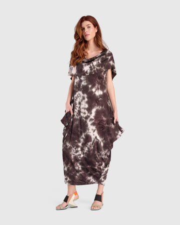 alembika-chai-savoir-maxi-kleid-braun-pink-tie-dye image 7
