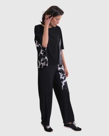 alembika-tekbika-floral-flow-pants-black-tech-hose-mit-taschen image 6