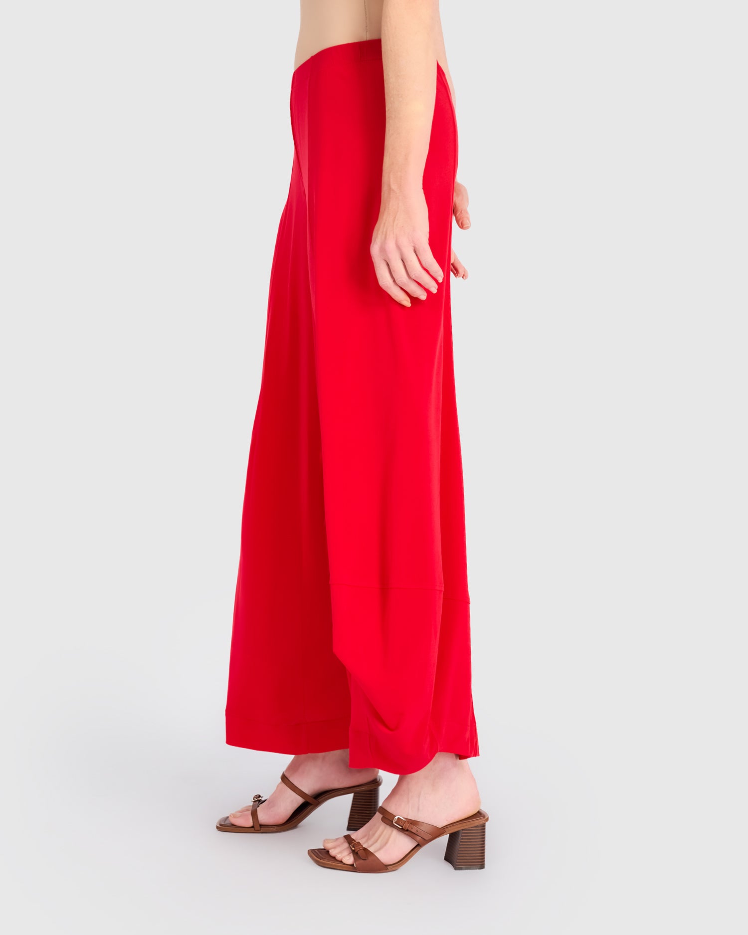 alembika-essential-slinky-punto-hose-rot image 5