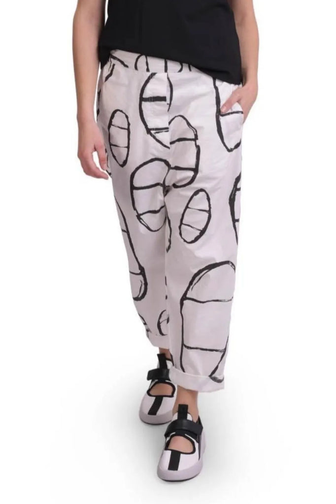 alembika-urban-harem-pants-up611c-hose-print image 1