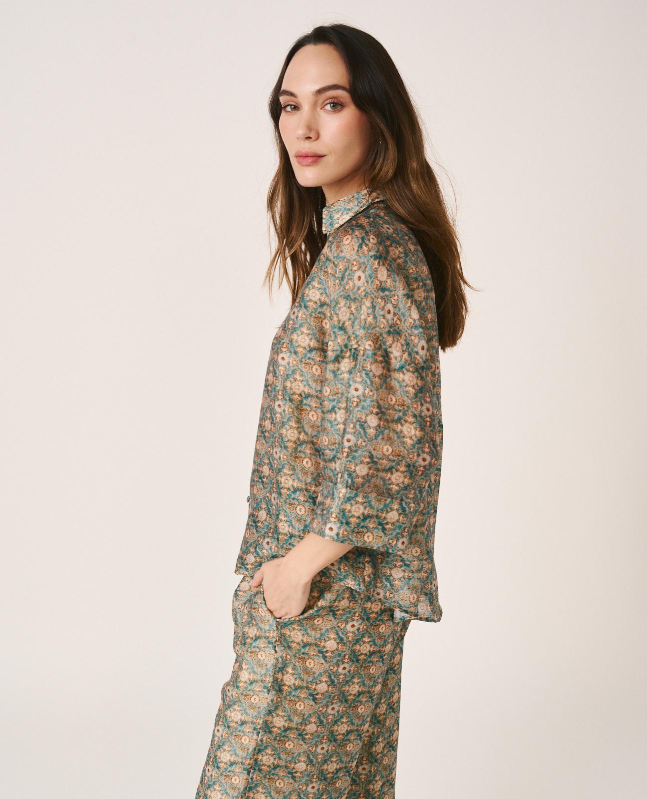 alma-en-pena-short-sleeved-shirt-kurzarm-bluse-geometrie-print image 3
