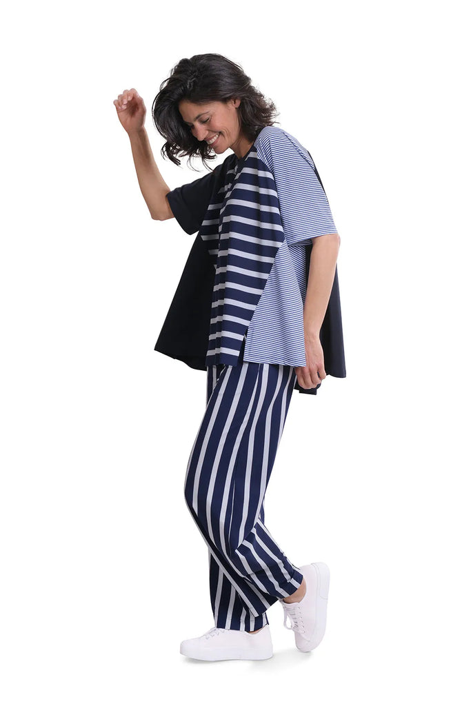 alembika-tekbika-stripe-trapeze-top-navy-streifen-tunika image 1