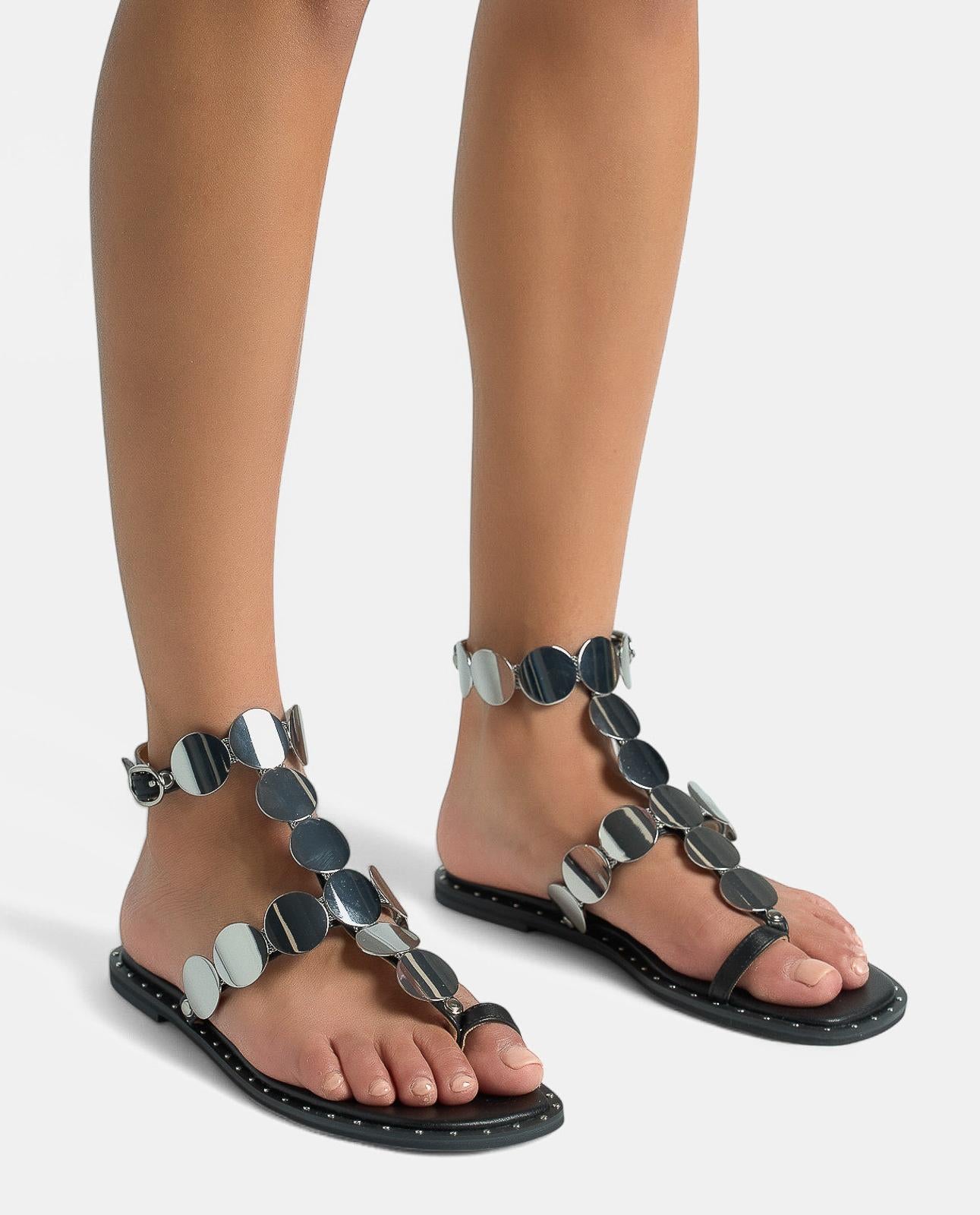 alma-en-pena-sandal-with-metallic-ornament-flachsandale-schwarz-1-cm image 4