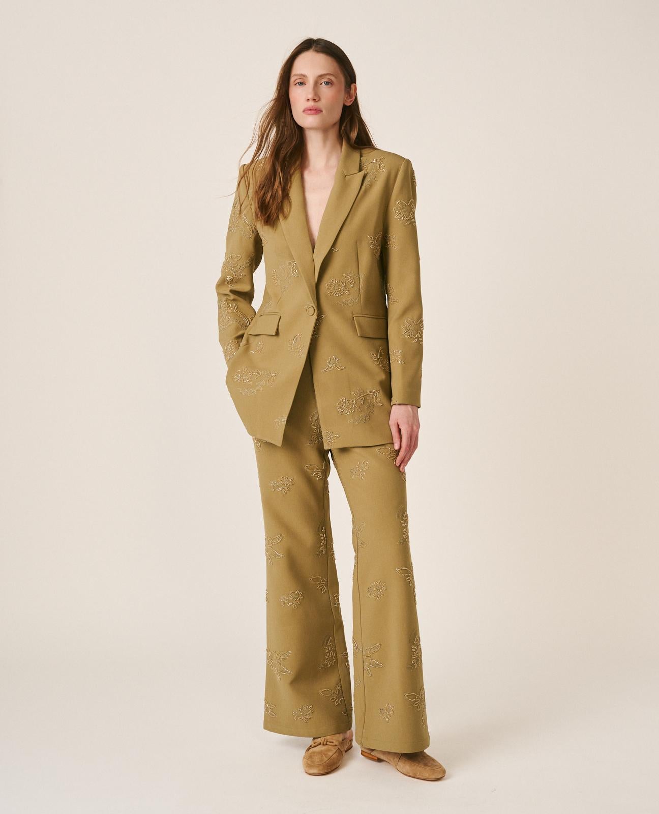 alma-en-pena-crepe-pants-damen-hose-crepe-blumestickerei-caqui image 1