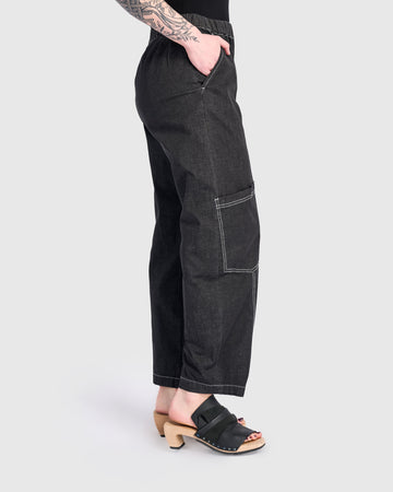 alembika-denim-papaya-relaxed-hose-schwarz image 4