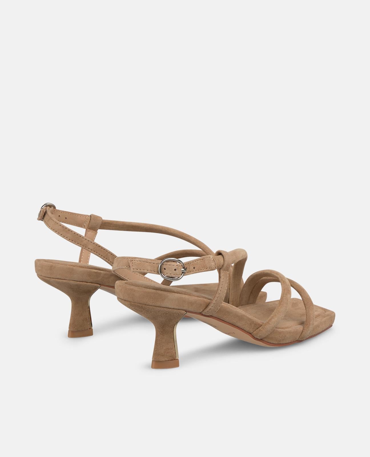 alma-en-pena-mini-suede-sandale-camel-5-5-cm-eckig image 3