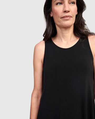 alembika-essential-sleeveless-midi-dress-black-damen-midikleid image 6