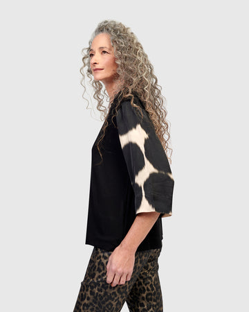 alembika-sariah-pullover-tee-serene image 5