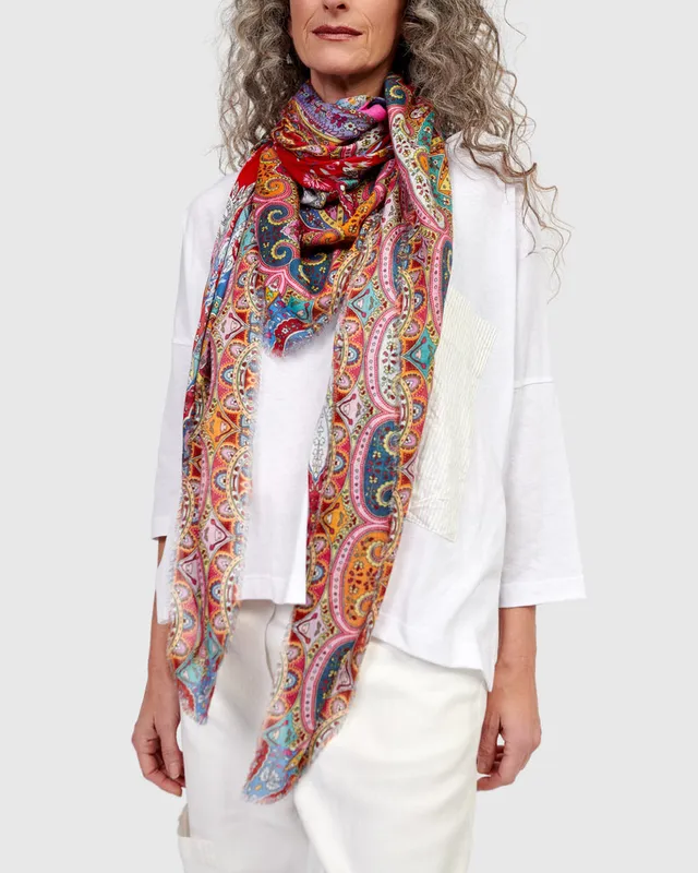 alembika-studio-city-schal-paisley-seiden-modal-tuch image 1