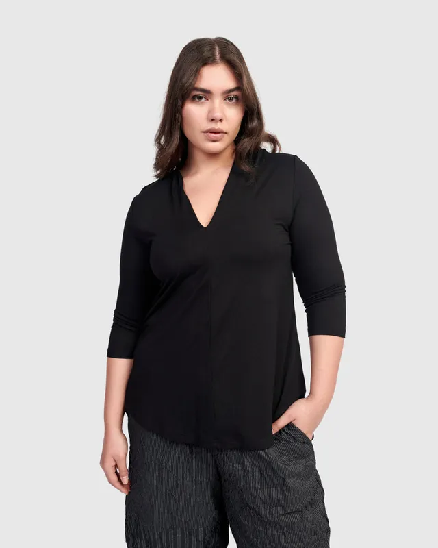 alembika-essential-v-ausschnitt-top-schwarz-3-4-arm image 1
