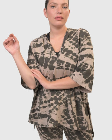 alembika-inhale-hooded-hi-lo-top-stone-tie-dye image 7