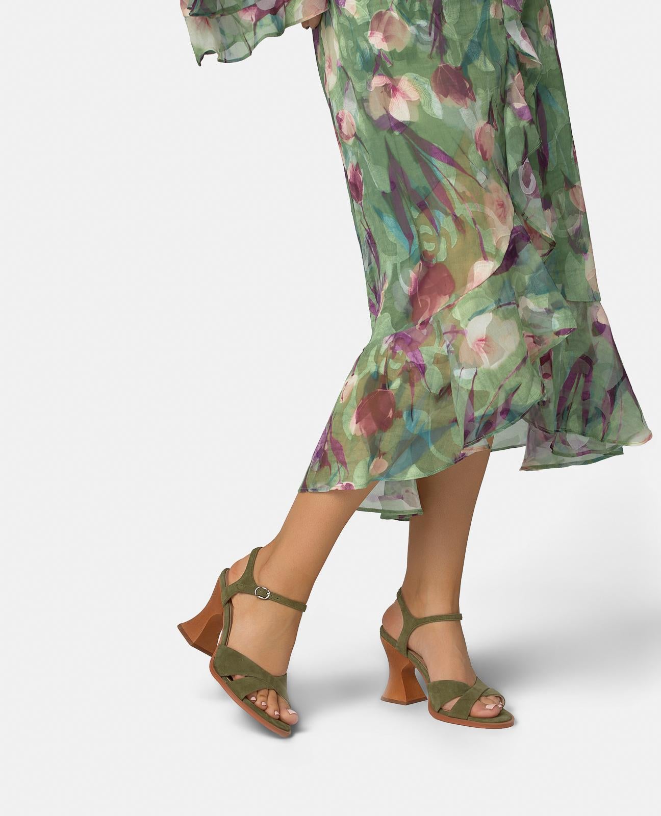 alma-en-pena-wooden-heel-sandal-riemchen-sandalette-in-khaki-10-cm image 6