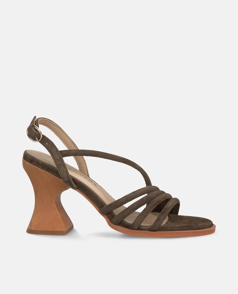 alma-en-pena-wooden-heeled-riemchensandale-braun-10-cm image 1