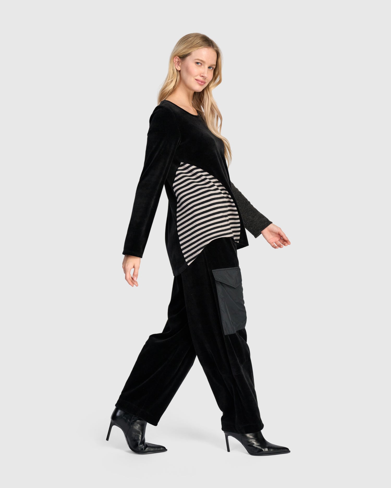 alembika-urban-mixe-shaped-top-black-mix-shaped-langarm-top image 4