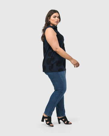 alembika-urban-dots-sleeveless-mockneck-top-navy image 6