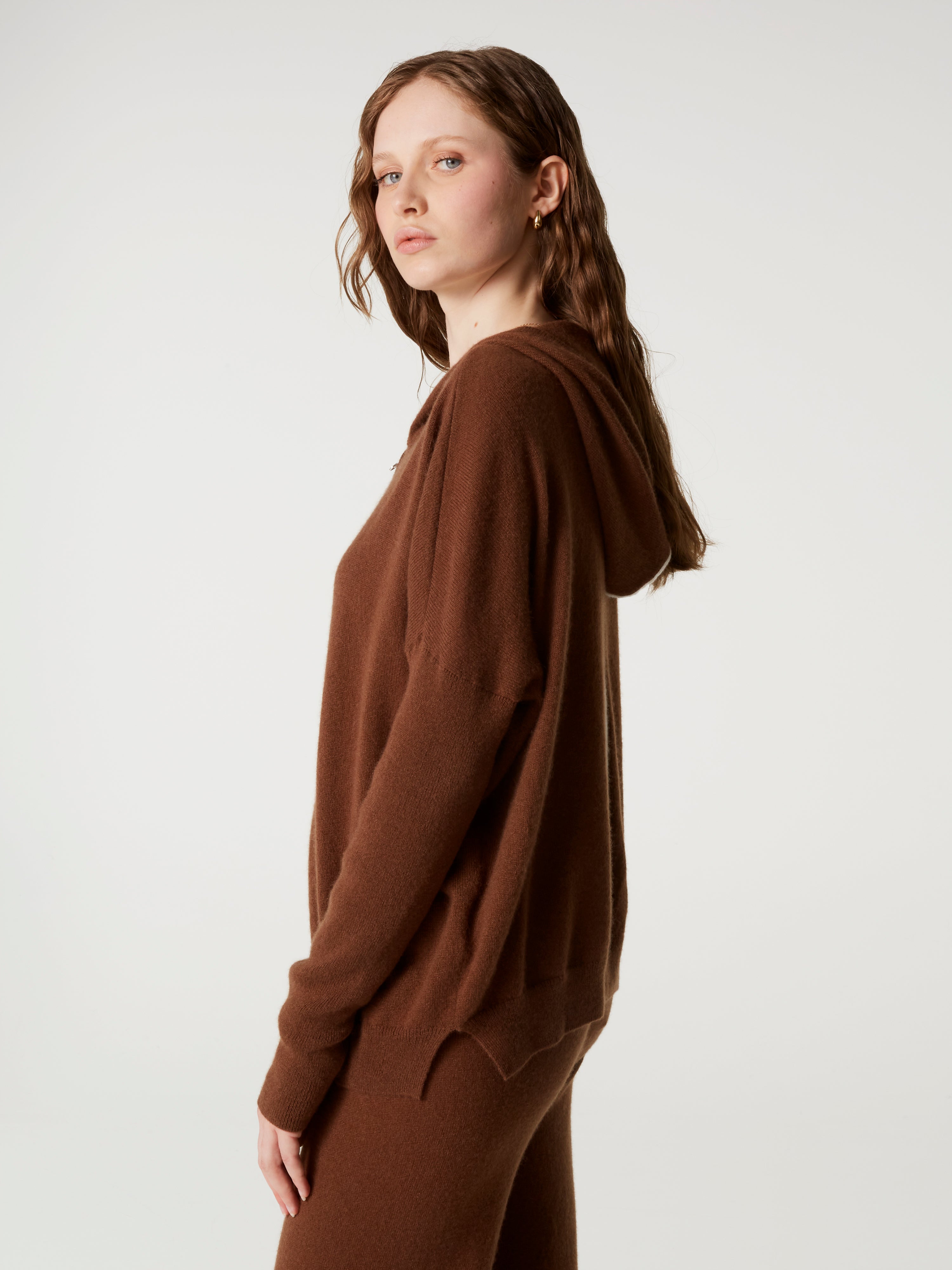 absolut-opale-kapuzen-poncho-mit-rei-verschluss-100-kaschmir-coffee-ivory image 3