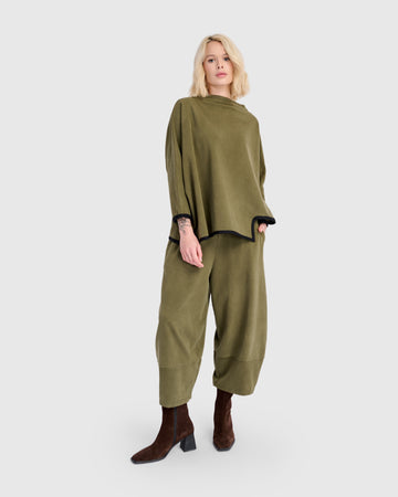 alembika-haze-pullover-olive-oversize-pullover-aus-baumwolle image 7