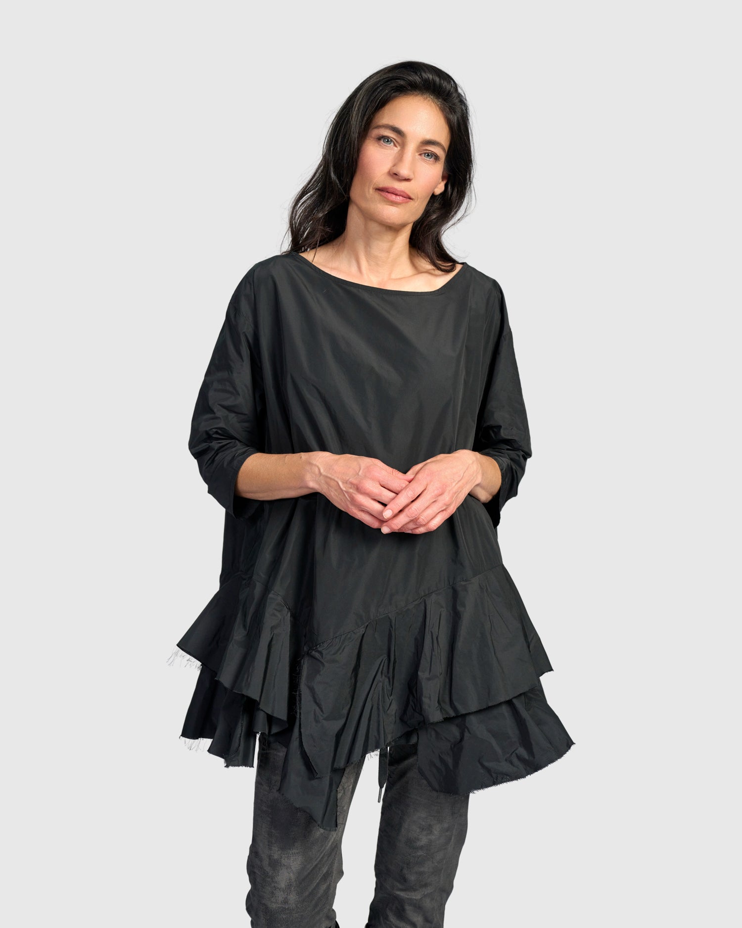alembika-urban-oversized-r-schen-top-schwarz-a-linien-top-aus-taffeta image 1