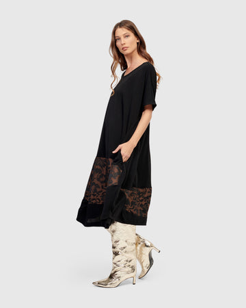 alembika-dark-n-stormy-t-shirt-kleid-brown image 6