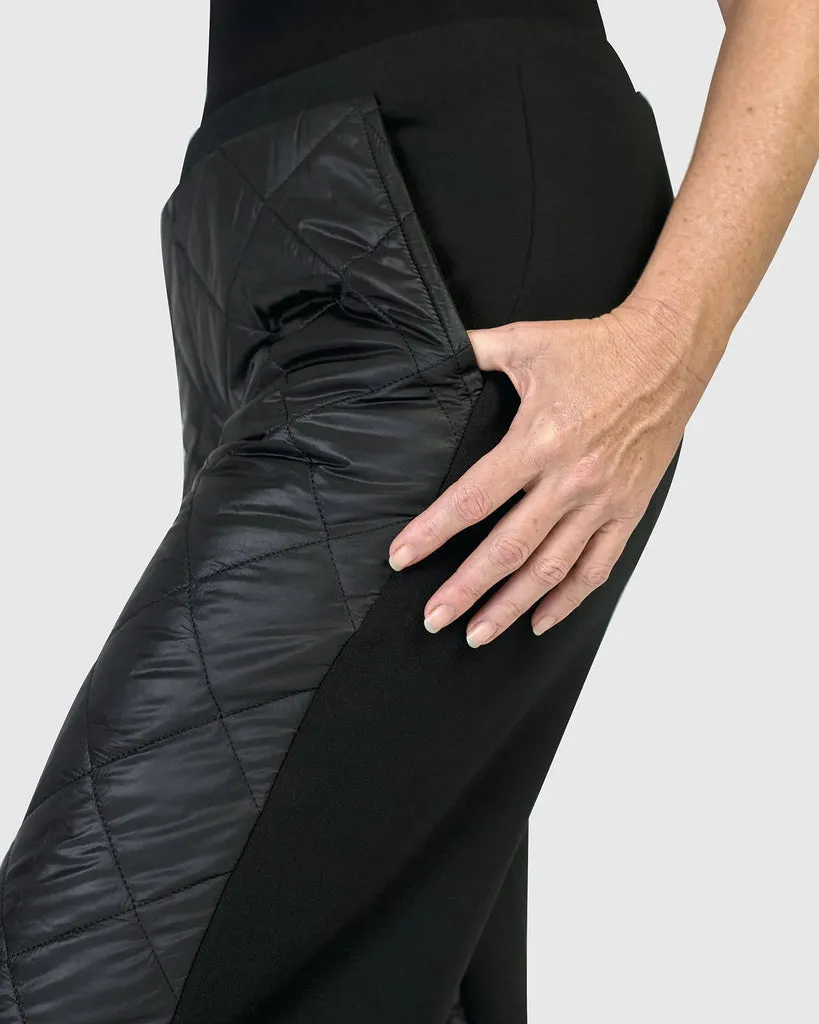 alembika-urban-interstellar-relaxed-pants-up437b-hose-in-black image 1