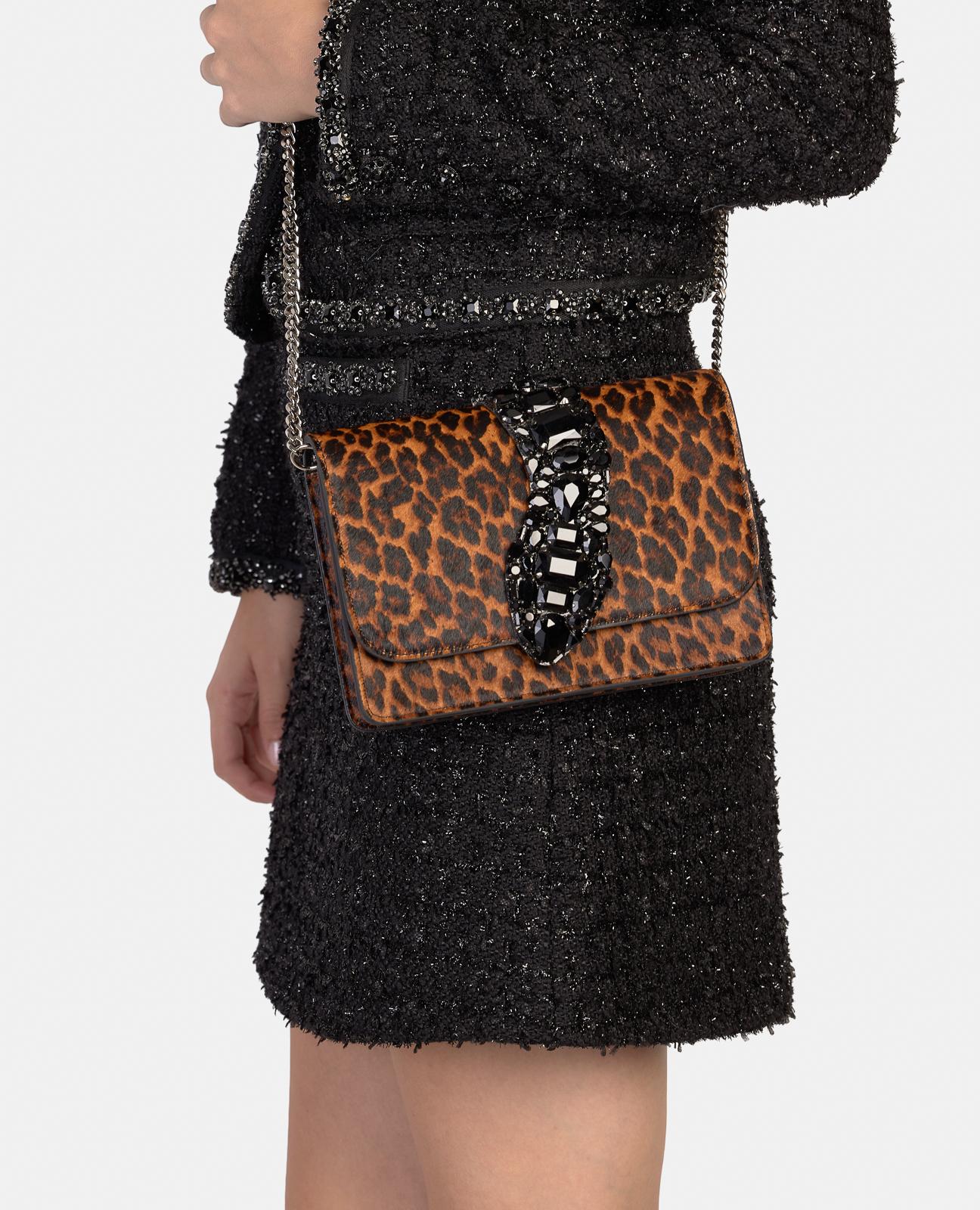 alma-en-pena-snake-klappen-schultertasche-leder-braun image 4