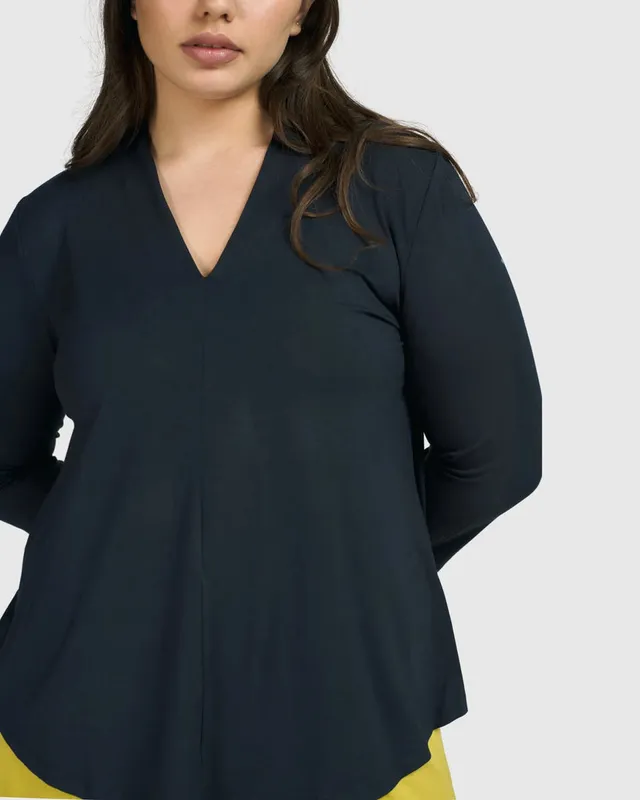 alembika-essential-v-neck-top-ocean-3-4-arm-shirt image 1
