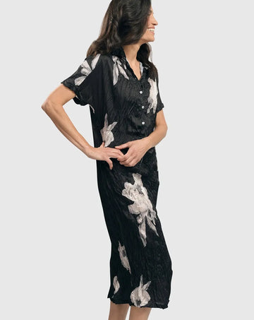 alembika-kelsey-crinkle-shirtdress-hemdkleid-roses-midi image 4