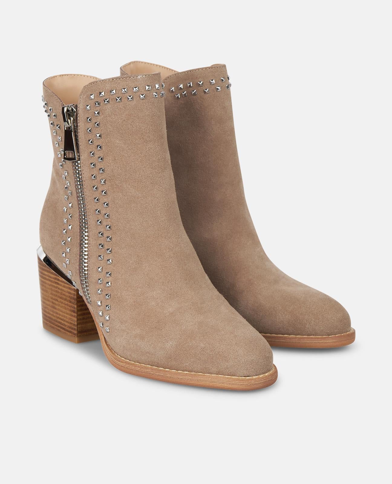 alma-en-pena-low-ankle-boots-mit-nieten-vison-7-5-cm-absatz image 2