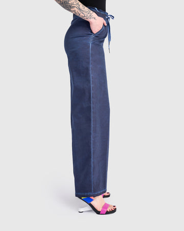 alembika-washed-wide-leg-stretch-jeans-navy image 4