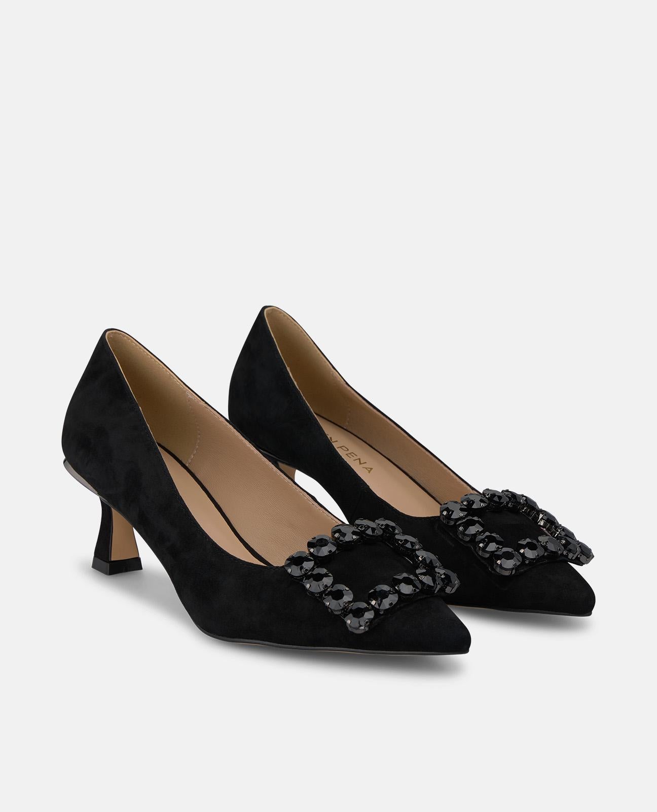 alma-en-pena-alfa-64151-wildleder-pumps-schwarz-mit-schmuck-schnalle image 2
