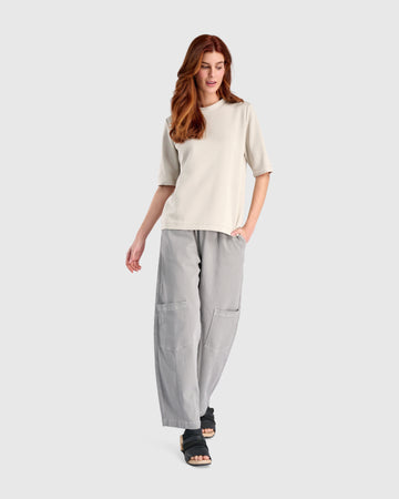 alembika-urban-staple-elevated-t-shirt-creme image 2