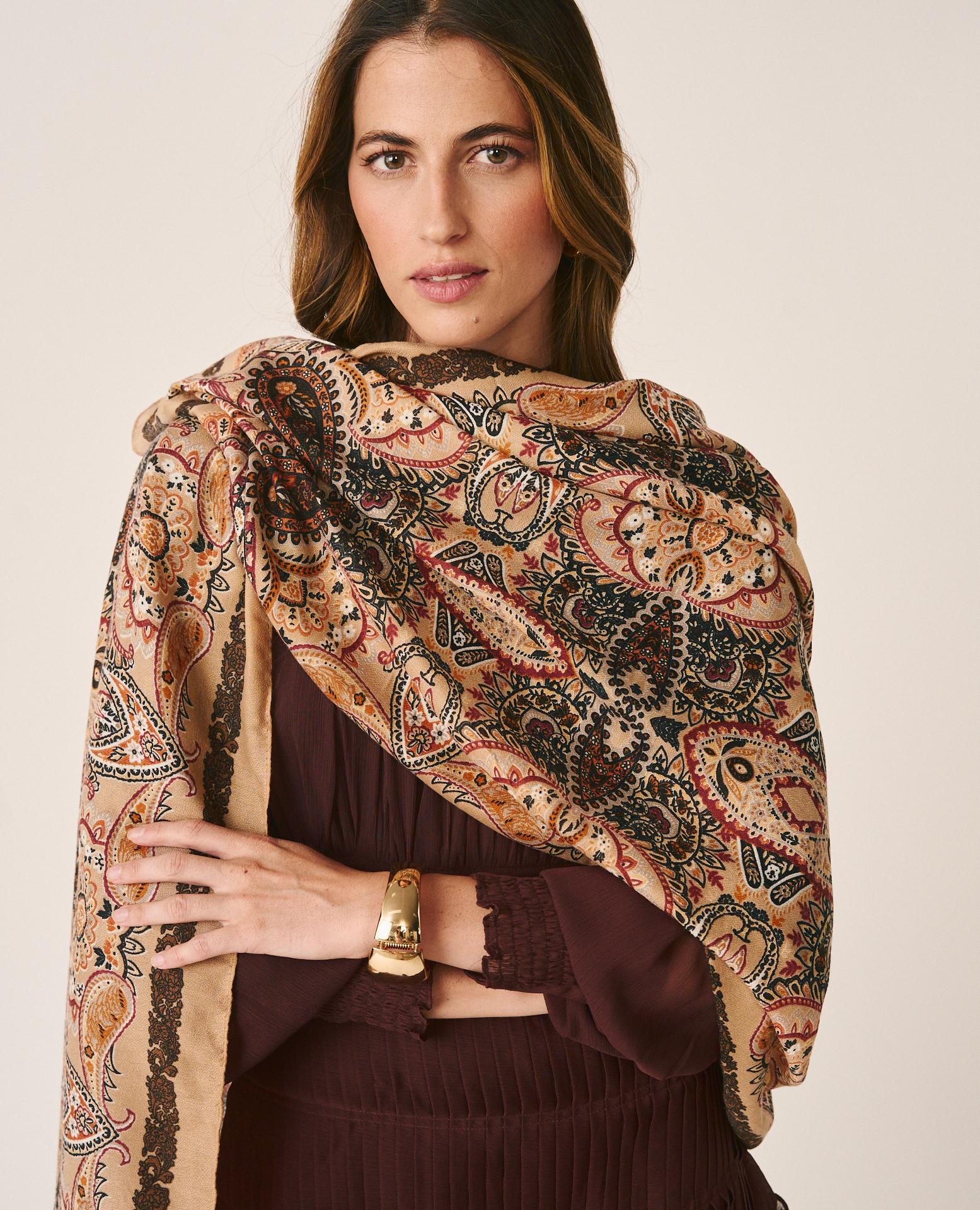 alma-en-pena-rechteckschal-paisley-camel image 1