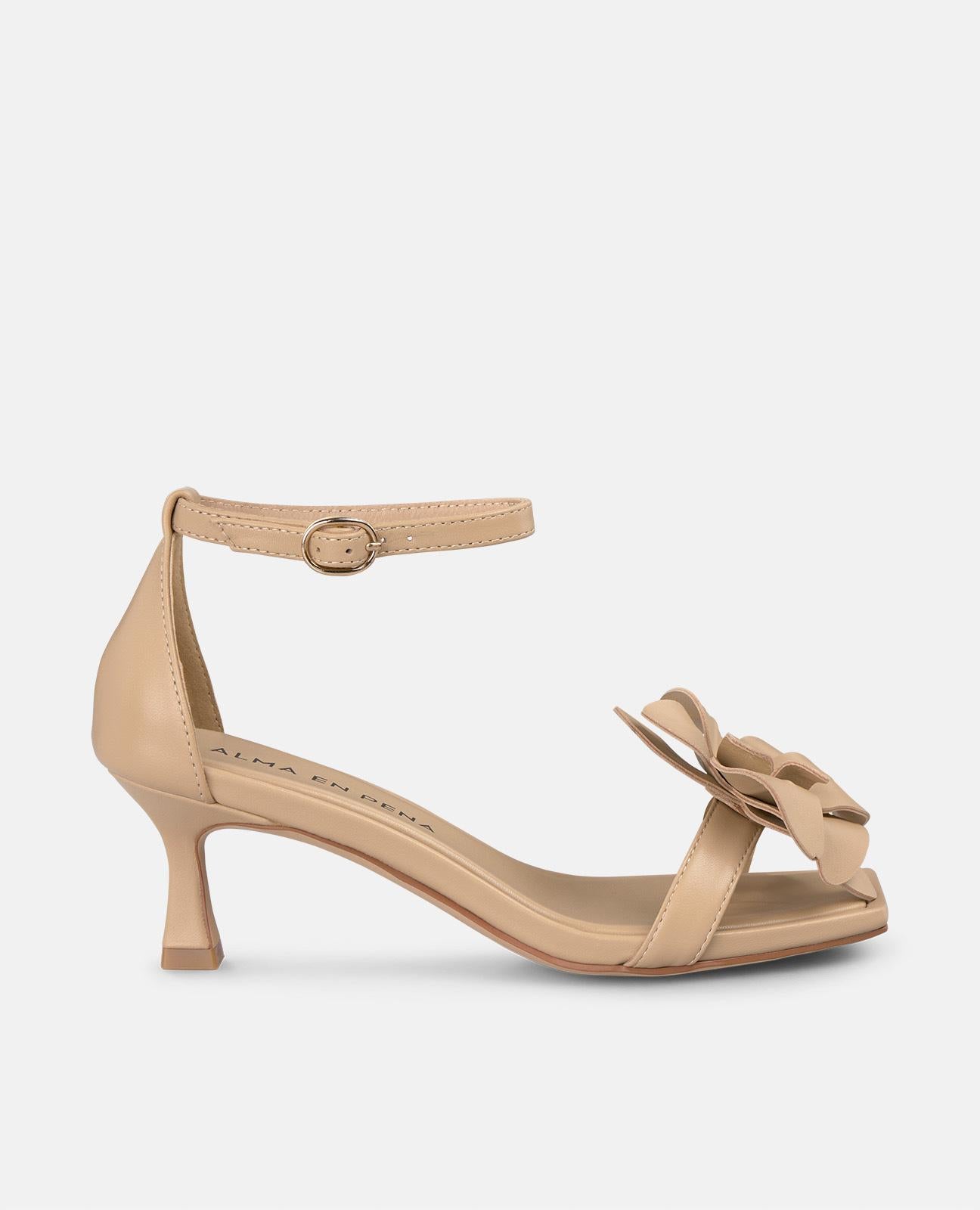 alma-en-pena-flower-sandalette-damen-mini-absatz-sandale-beige-6-cm image 2