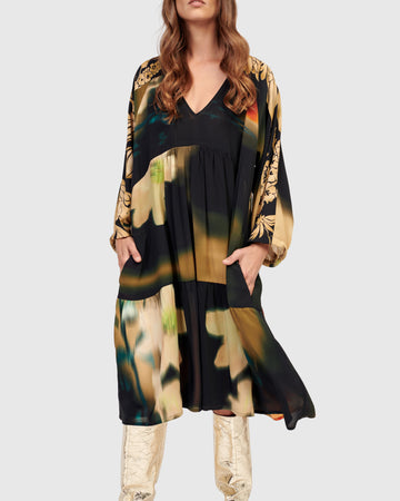 alembika-matador-entspanntes-kleid-floral image 2