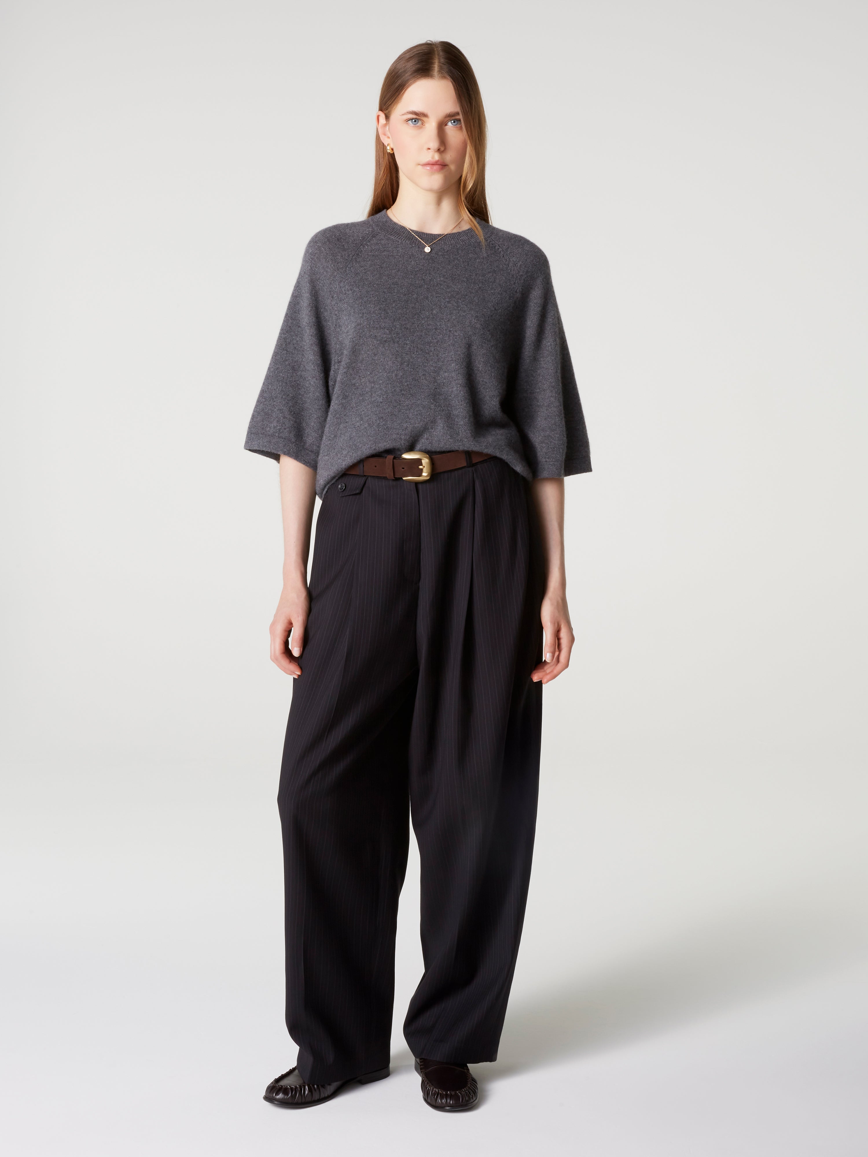 absolut-leana-kaschmir-pullover-damen-rundhals-oversize-dunkelgrau image 3
