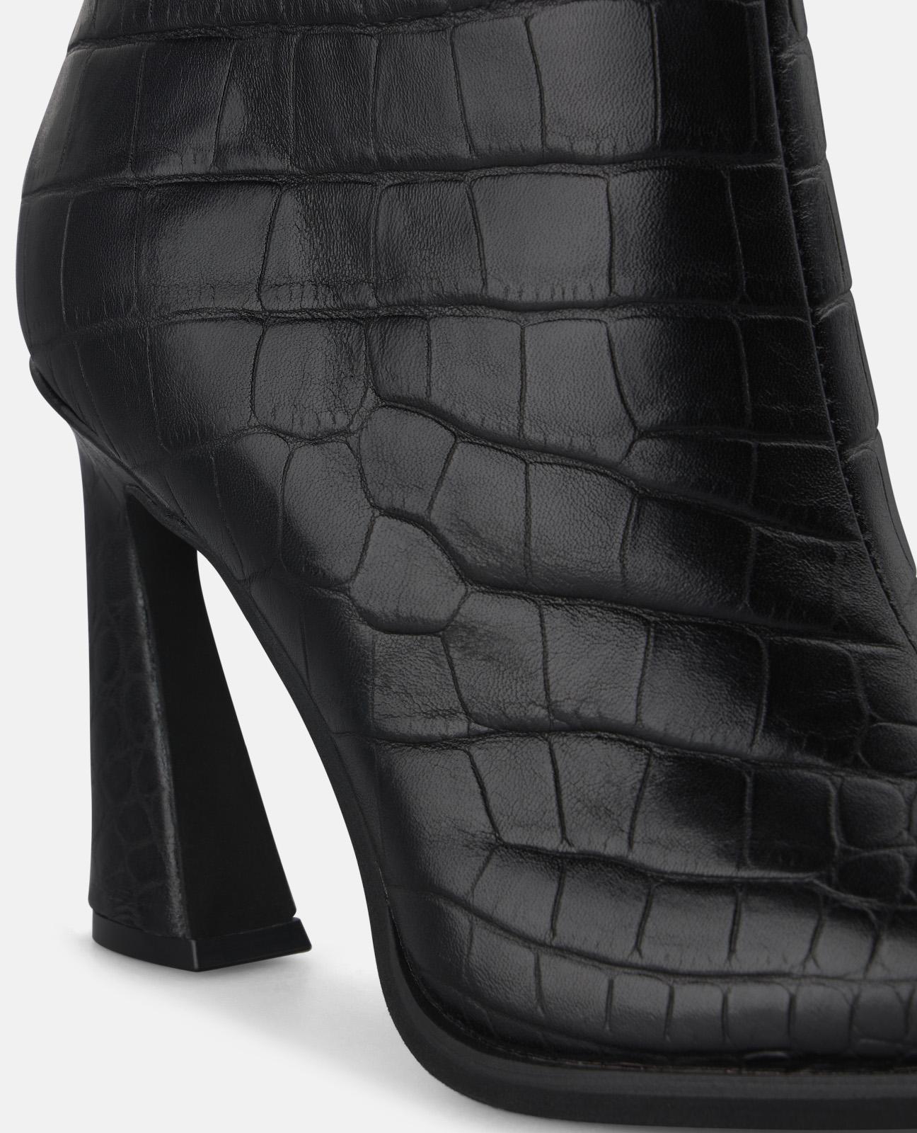 alma-en-pena-stiefeletten-krokoprint-schwarz-9-cm-blockabsatz-mit-rei-verschluss image 4