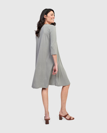 alembika-essential-relaxed-dress-saladine-knielanges-a-linien-kleid image 5