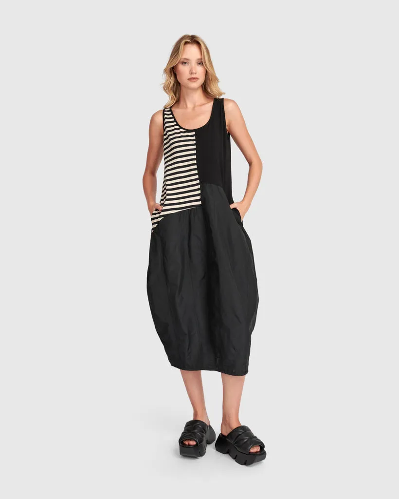 alembika-urban-motion-tank-cocoon-kleid-stripes image 1