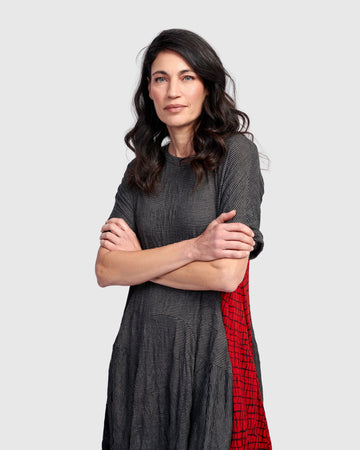 alembika-scarlett-t-shirt-dress-red-midikleid-mit-taschen image 3