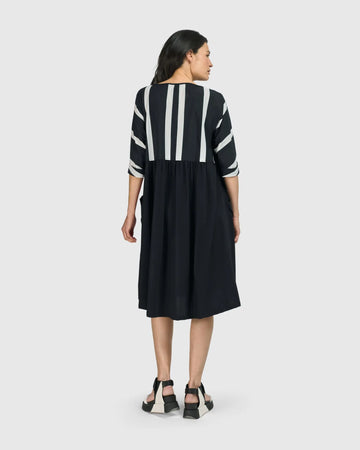 alembika-tekbika-bridgette-swing-kleid-mix image 8