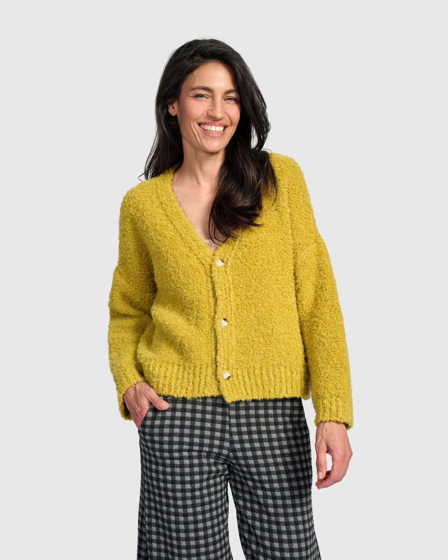 alembika-teddy-boucle-cardigan-sunflower image 7