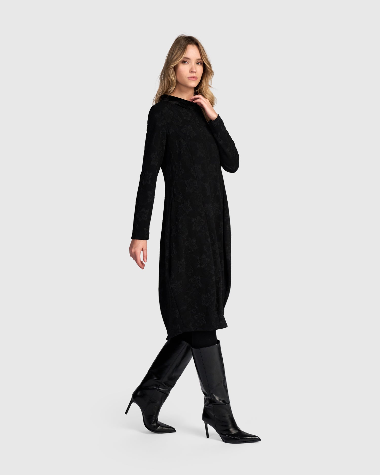 alembika-locket-dress-black-flora-cocoon-kleid image 3